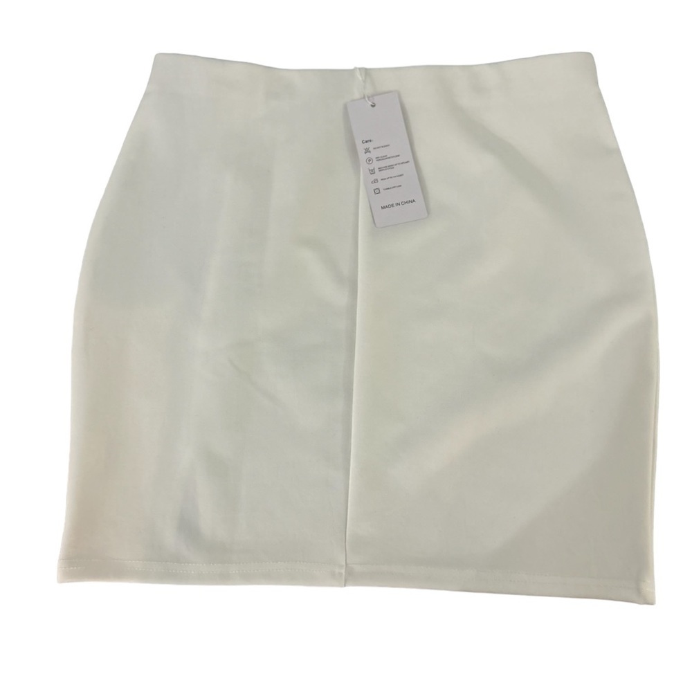 Cantonwalker Women's white miniskirt size med